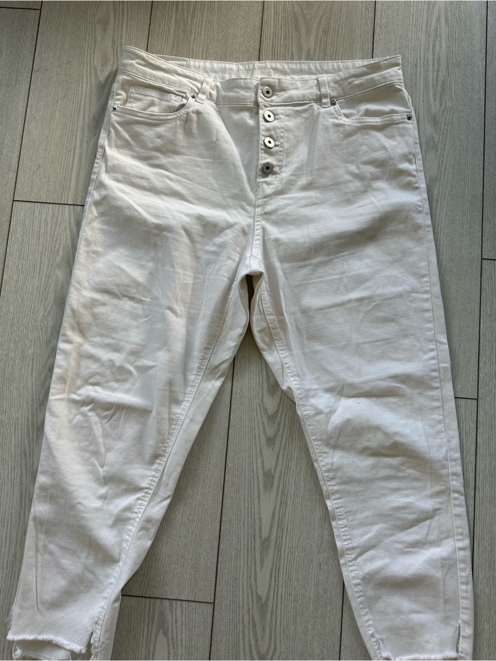Jeaniologie White Button-Fly Jeans size 12 cropped